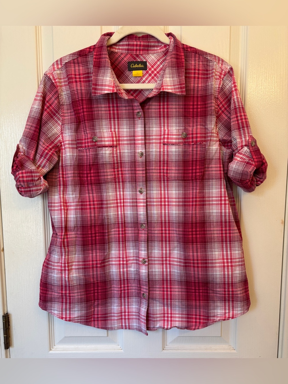 Cabela's Pink and White Plaid Button-Front Shirt ~ Women’s Medium ~